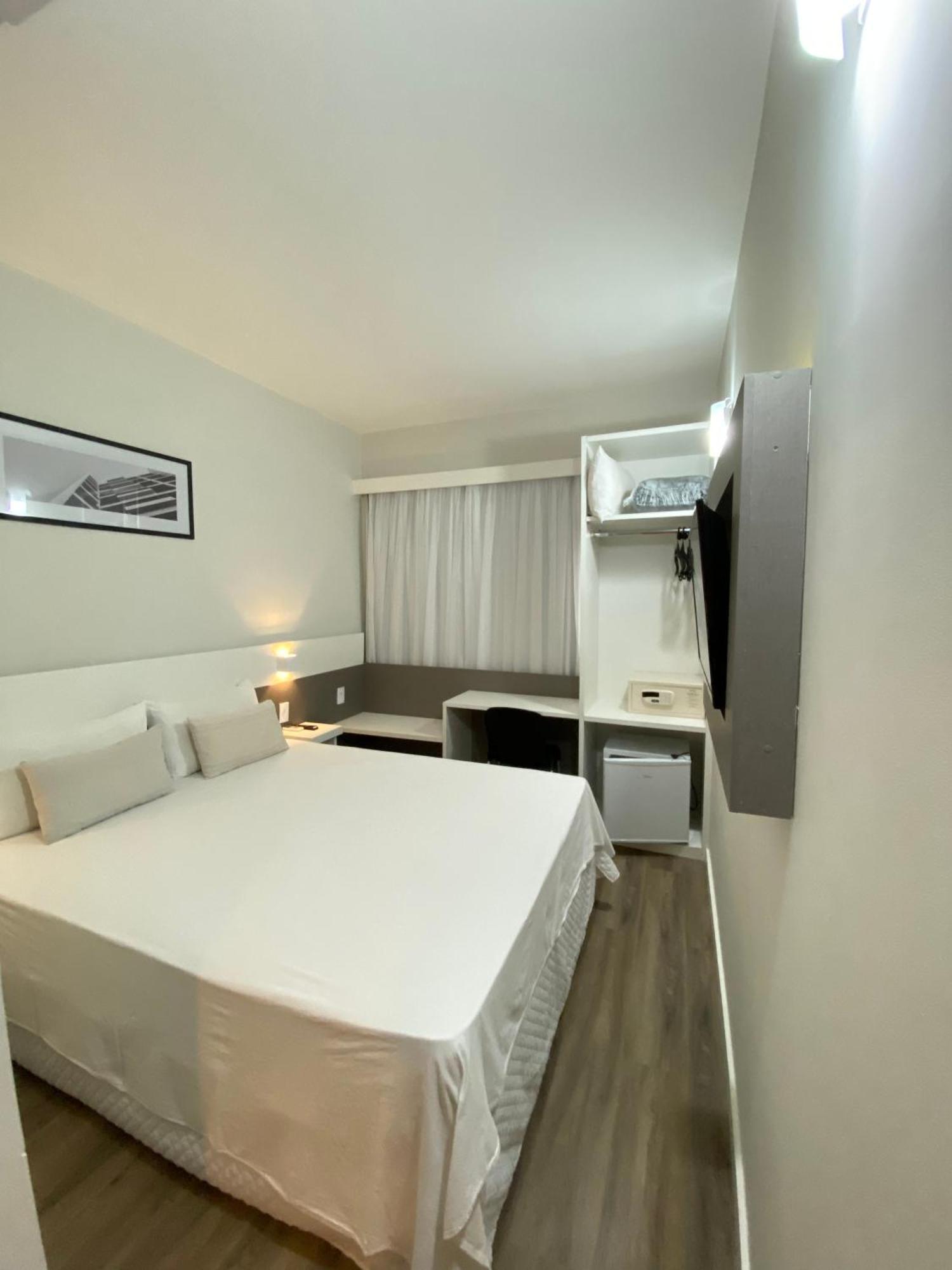 It'S Hotel Caratinga Exterior foto