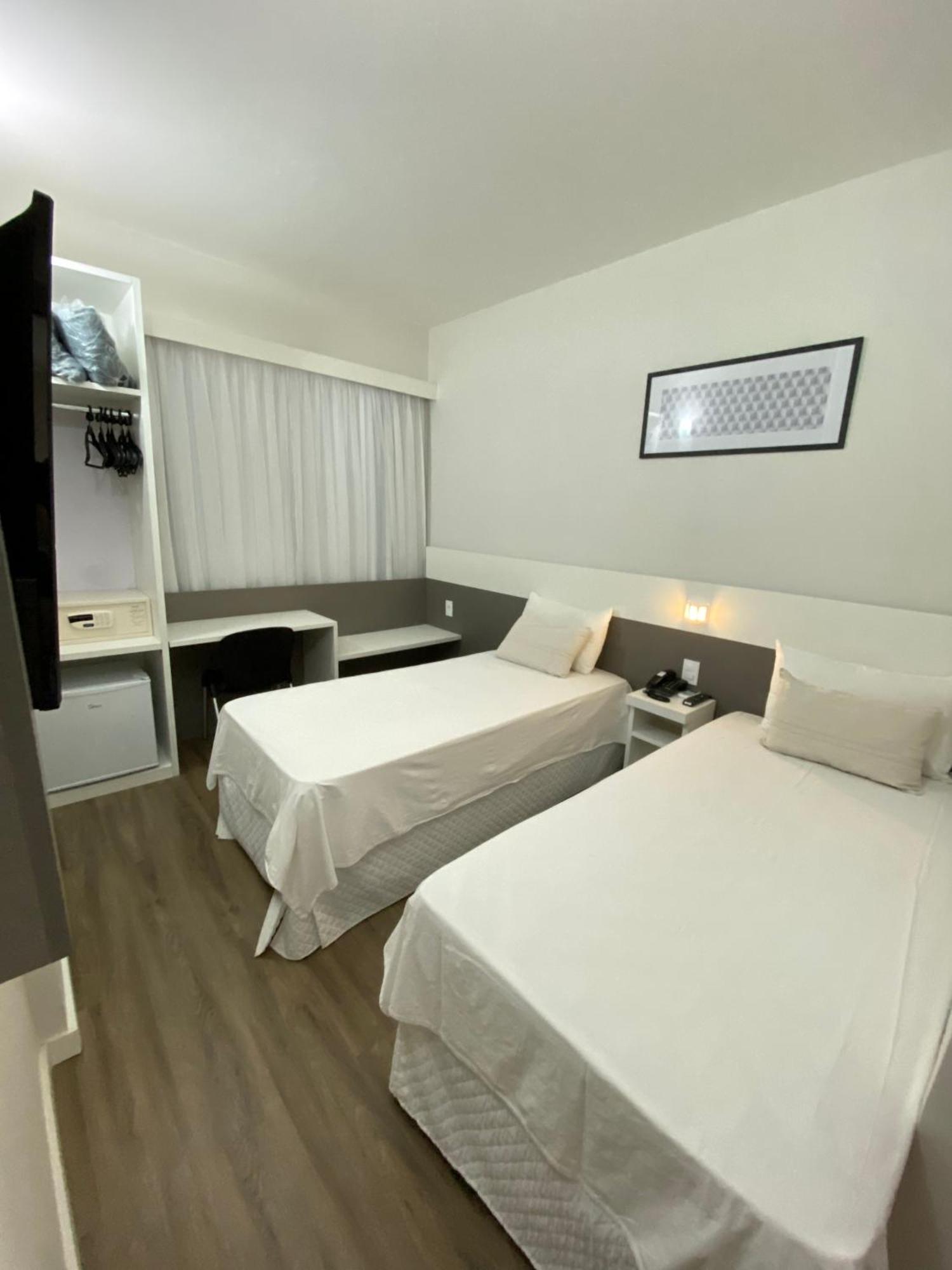 It'S Hotel Caratinga Exterior foto